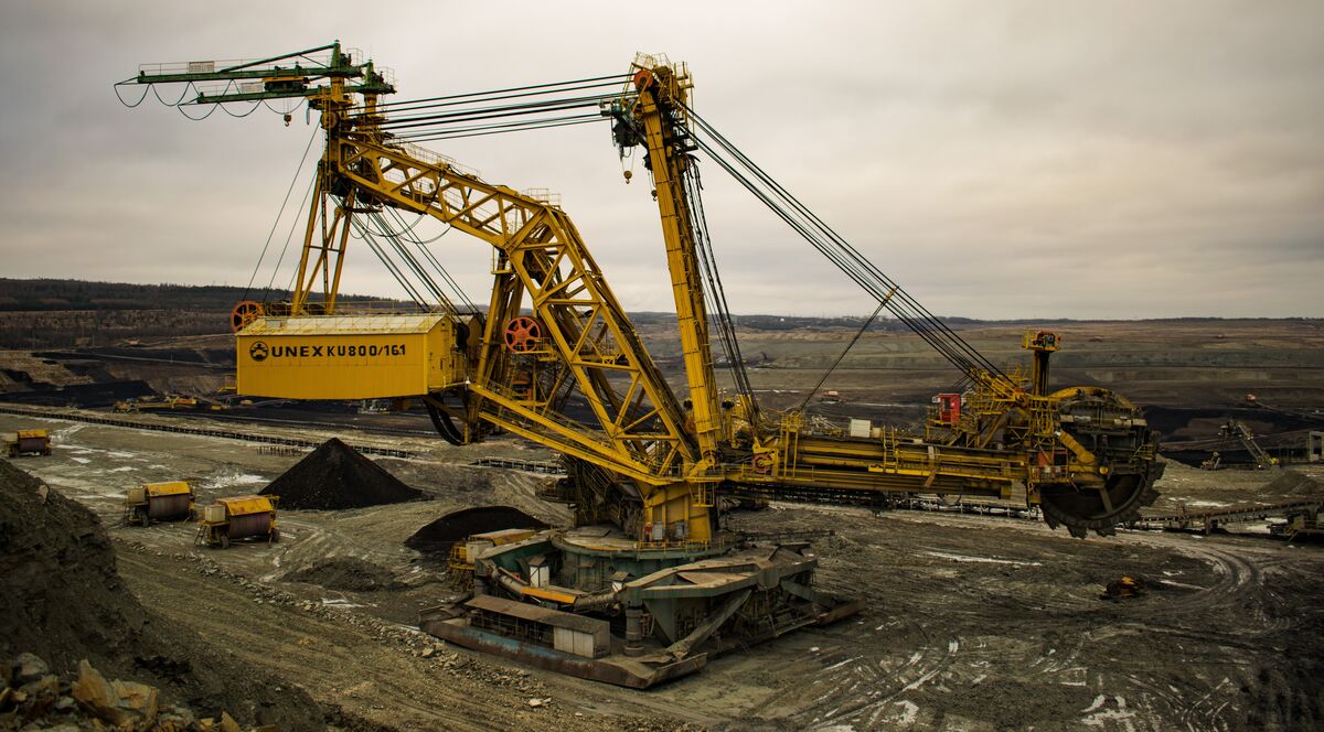 UNEX bucket wheel excavator in a coal mine
